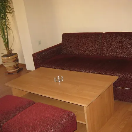 Family Veronika Отель 2*