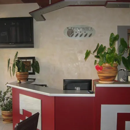 Hotel Family Veronika Devin