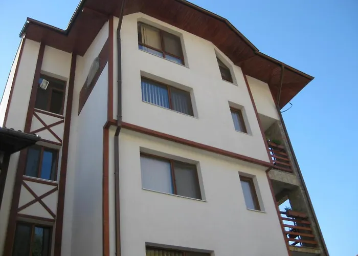 Family Veronika מלון