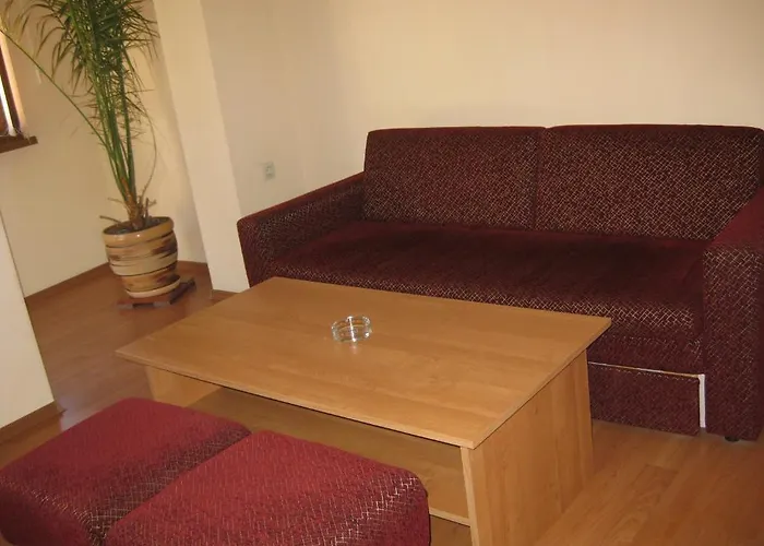 Family Veronika מלון 2*